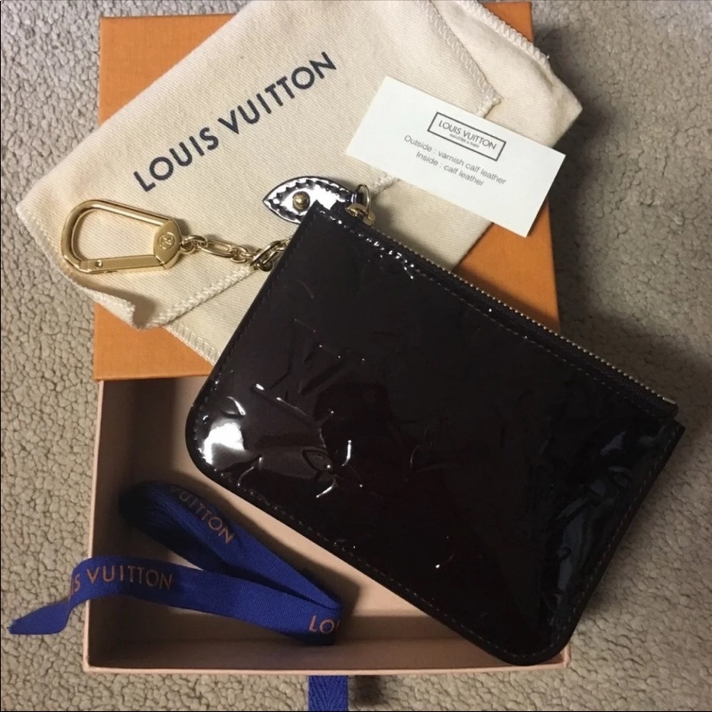 ‼️SOLD‼️ Louis Vuitton Amarante Key Cles Wallet
